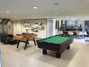 Photo n°17 de Azur Auto Passion spécialiste Mercedes Benz à Villeneuve-Loubet (Atelier de réparation automobile)