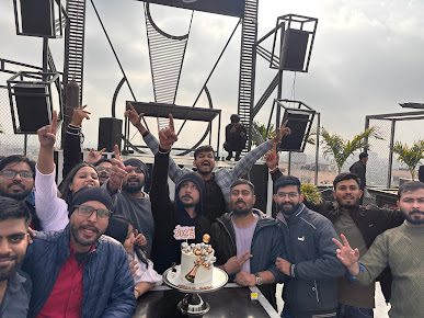 Af1qipompuydy3rcprxbme Jvipnesvivcfvzxaoxcad=s387 K No