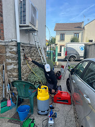 Photo n°6 de PEGAZ chauffagiste / pompe à chaleur / climatisation à Le Perreux-sur-Marne (Magasin de chaudières)