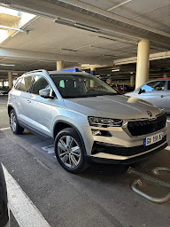 Photo n°13 de Carrefour Location à Lapalisse (Agence de location de fourgonnettes)