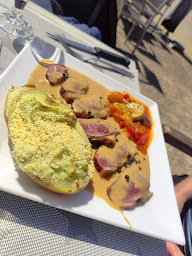 Photo n°6 de L Escale à Sixt-sur-Aff (Restaurant de plats à emporter)