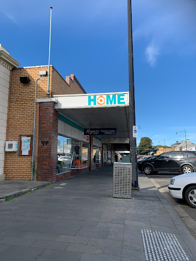 Brookes Home Timber & Hardware Logo