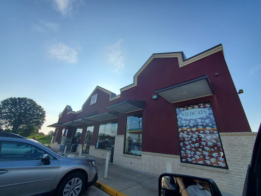 WILDCAT MART - Visual