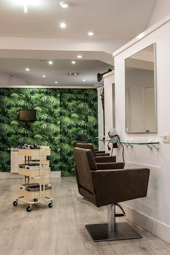 Peluquería Zuzen - Spain