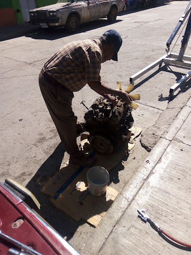 GEORGE el "MECÁNICO"