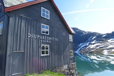 Photos of Djupvasshytta