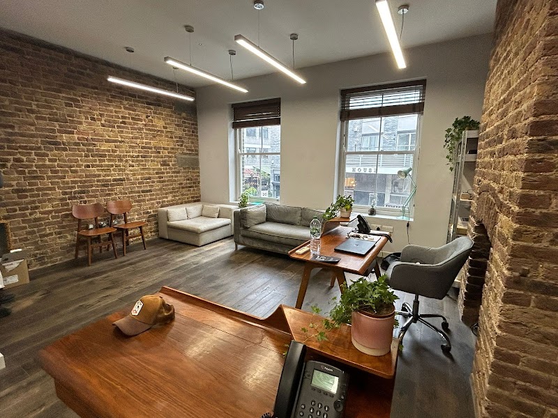 BW of Hackney photo 2