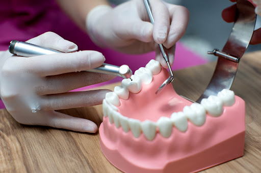 Need a Comfortable Solution for Missing Teeth? Need False Teeth Replacement in Behala? Cureway Sm… post image