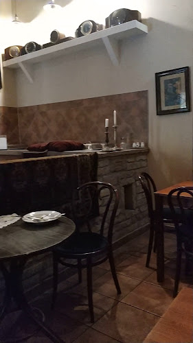 Budapest, Klauzál u. 21, 1072
