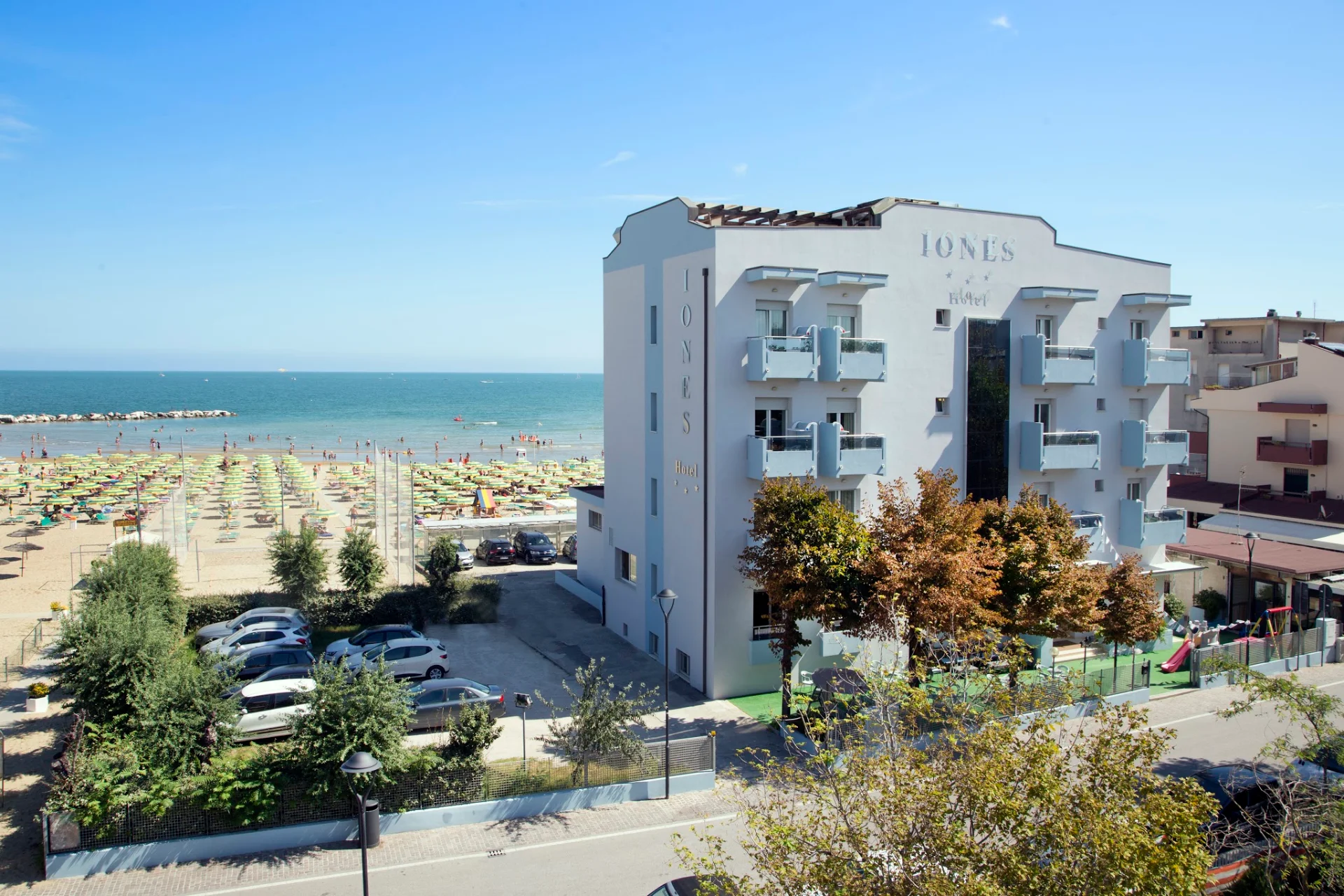 Hotel Iones