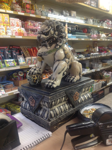 Yum Yum Oriental Market - Thumbnail