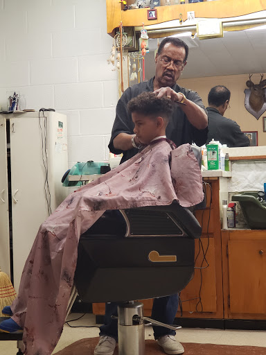 Taylor's Barber Shop - Thumbnail