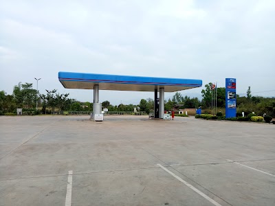 Photos of PTT petrol station