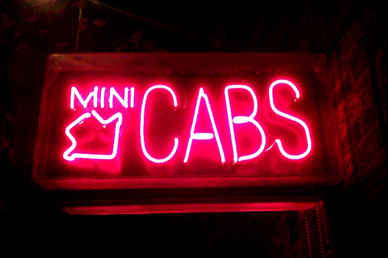 Ealing Broadway MiniCabs photo 2