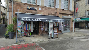 Photo n°1 de Tabac de la poste, côté boutique. à Beaulieu-sur-Dordogne (Boutique de cigarettes électroniques)