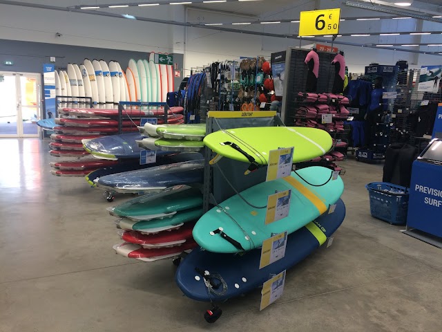 Water Sports Center by Decathlon