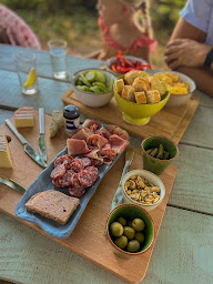 Photo n°1 de Glamping Auvergne à Gouttières (Chambre d'hôtes)