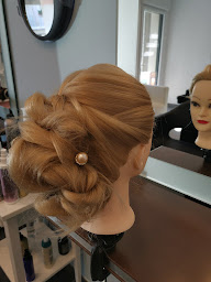 Photo n°3 de Ambiance Coiffure à Saint-Laurent-Blangy (Salon de coiffure)