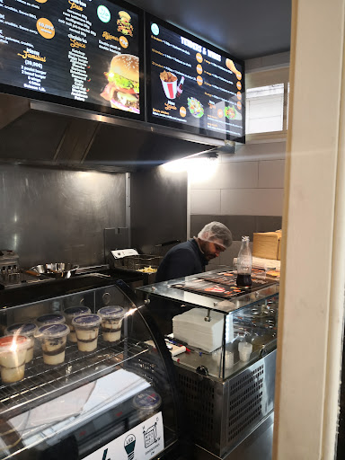 Photo 3 - Burger86