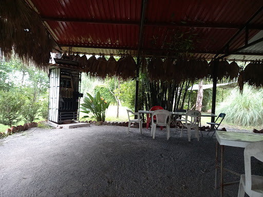 Peto's bar - Thumbnail
