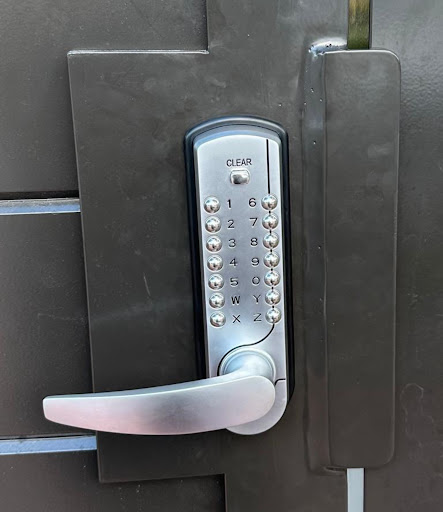 MR Lock - Thumbnail