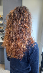 Photo n°10 de Imagin'Hair à Orléans (Salon de coiffure)