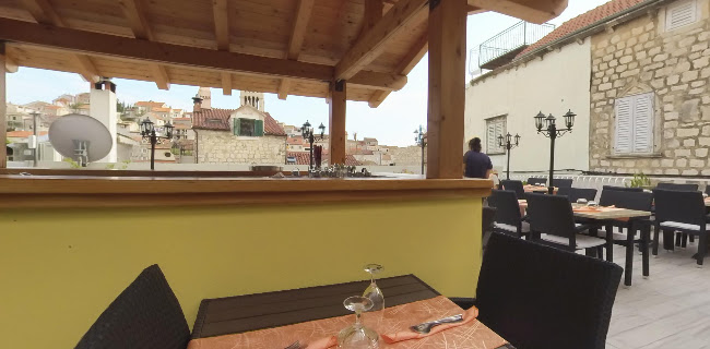 http://bookyour.smokvina.hr/b/restaurantfaria