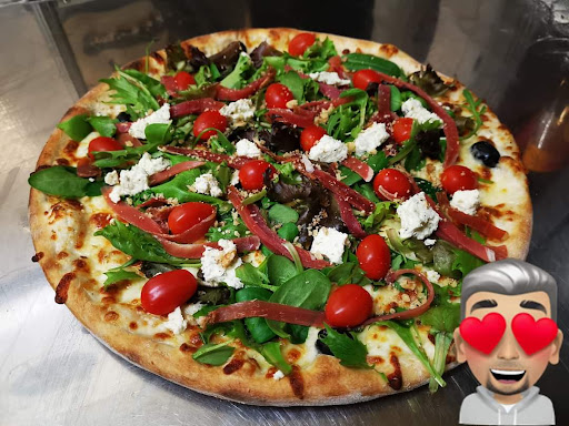 Photo 1 - pizza Boub Family
