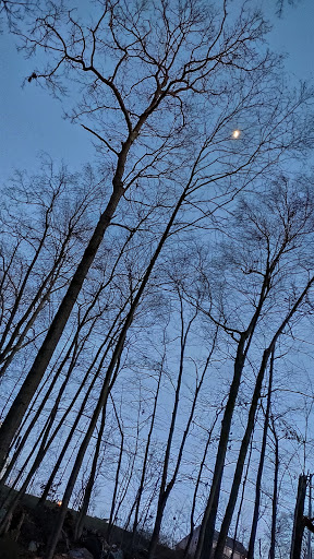 Lake Rogerene Trailhead - Thumbnail