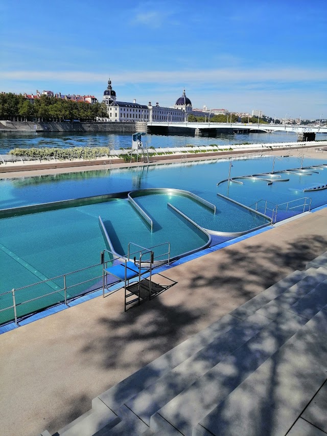 Piscine du Rhône