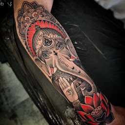 Photo n°13 de DARK MASS Tatouage (uniquement sur rendez-vous) à Quéven (Tatoueur)