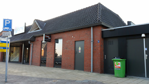 Time Out Kappers Bedum - Thumbnail