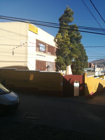Photos of Unidad Educativa Luis Alberto Pab&oacute;n