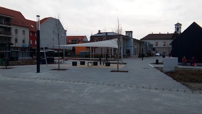 Photos of Lyra Book House Kft.