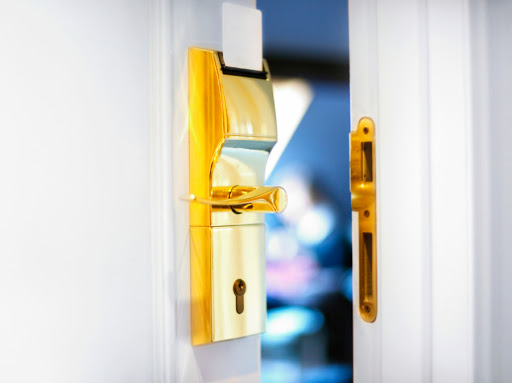 Aubert Services - Serrurier Nantes - Urgence - Dépannage - Serrurerie - Ouverture de porte - 24h/24 - Serrurier - Nantes