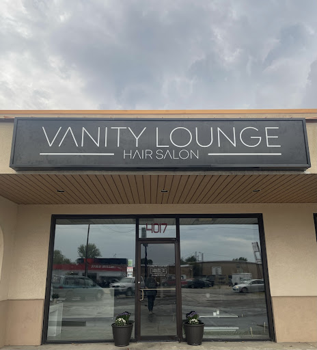 Vanity Lounge - Visual