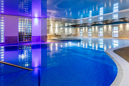 Long Ashes Leisure Club