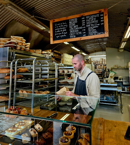 Breid Bakers