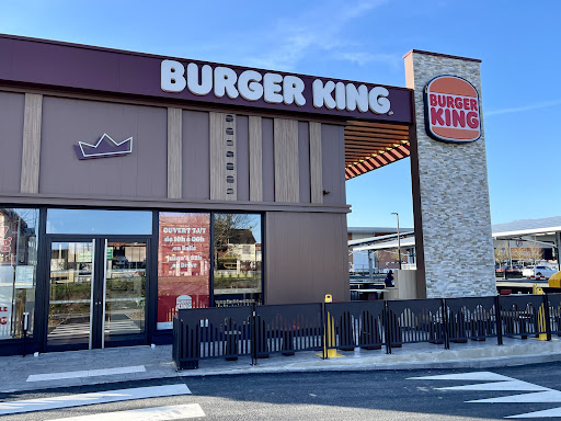Photo 7 - Burger King
