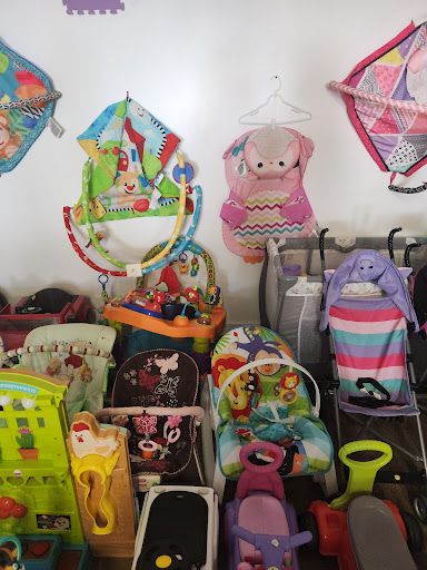 The Cluttered Kloset Children's Store - Thumbnail