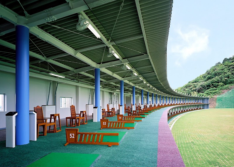 博多金の隈ゴルフヒルズ