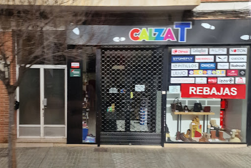 Calzat - Visual