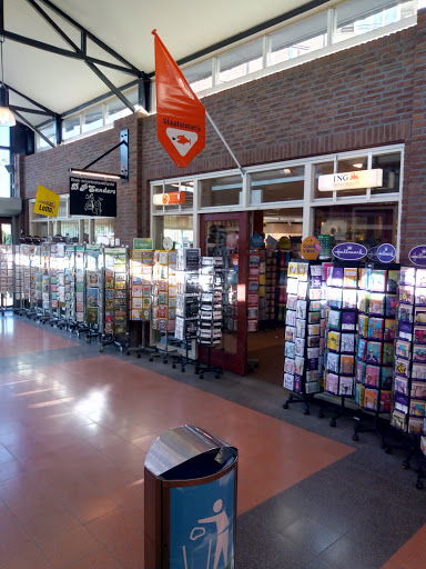 Boek- en Kantoorboekhandel D.P. Sanders - Thumbnail