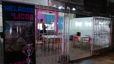 Photos of La Vaca Ani&ntilde;ada