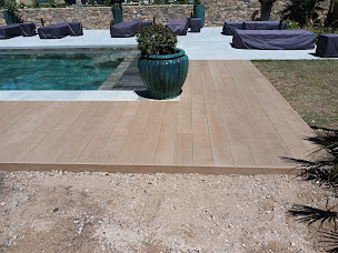 Photo n°22 de SARL Confection bois So Déco à Fréjus (Constructeur de terrasses)