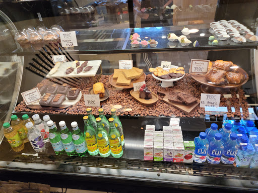 Raw Xocolat - Visual