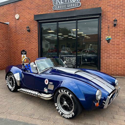 Retro Classic Car Logo