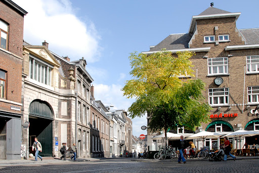 Faculty of Arts and Social Sciences