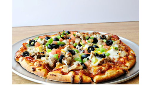 Boss' Pizza & Chicken Rapid City Tuscany - Thumbnail