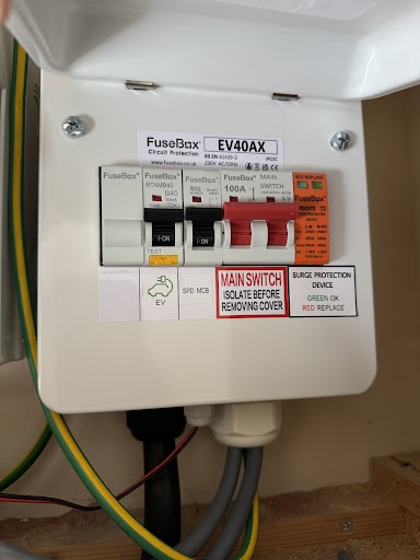 B-Electrical Services - Visual